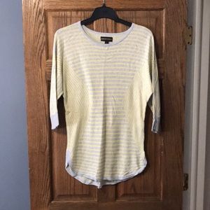 Dana Buchman lightweight sweater